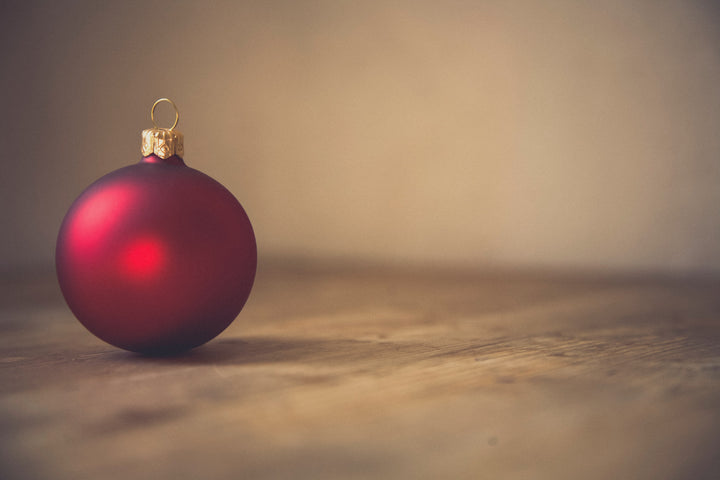 ETHICAL & MINDFUL GIFT IDEAS FOR THE HOLIDAYS